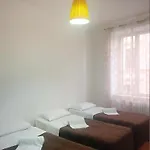 Niam House
